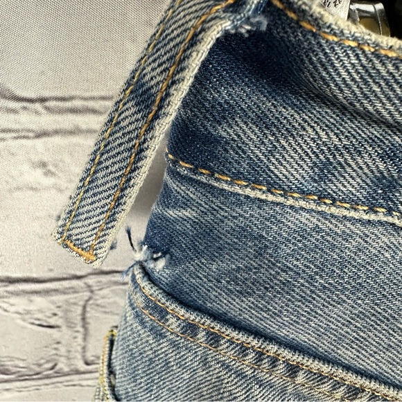 Re/Done Ultra High Rise Taper Jeans in Favorite Bleu 23 NWT (Needs Easy Fix) - Picture 8 of 8